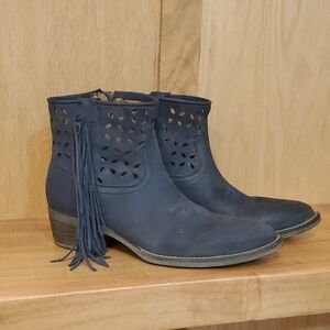 Hard To Find BLUE Leather Fringed Women's Ankle Boots